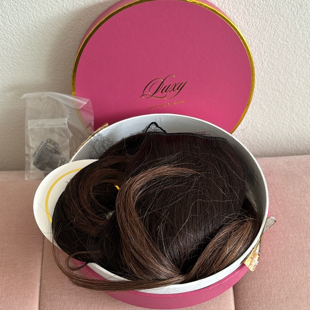 Luxy Hair NEW 20" Mocha Brown Balayage Halo® Long Extensions - (180g) Wig Real